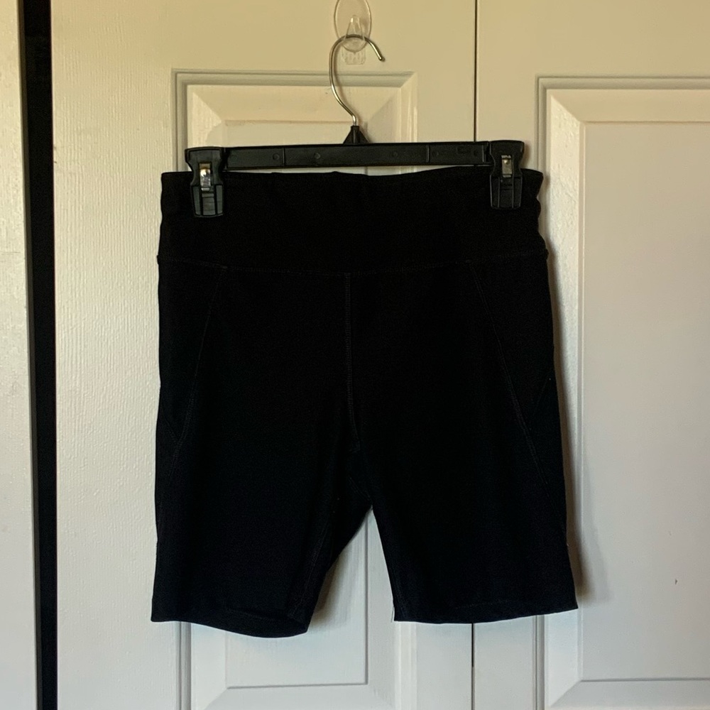 Biker shorts thick waistband
